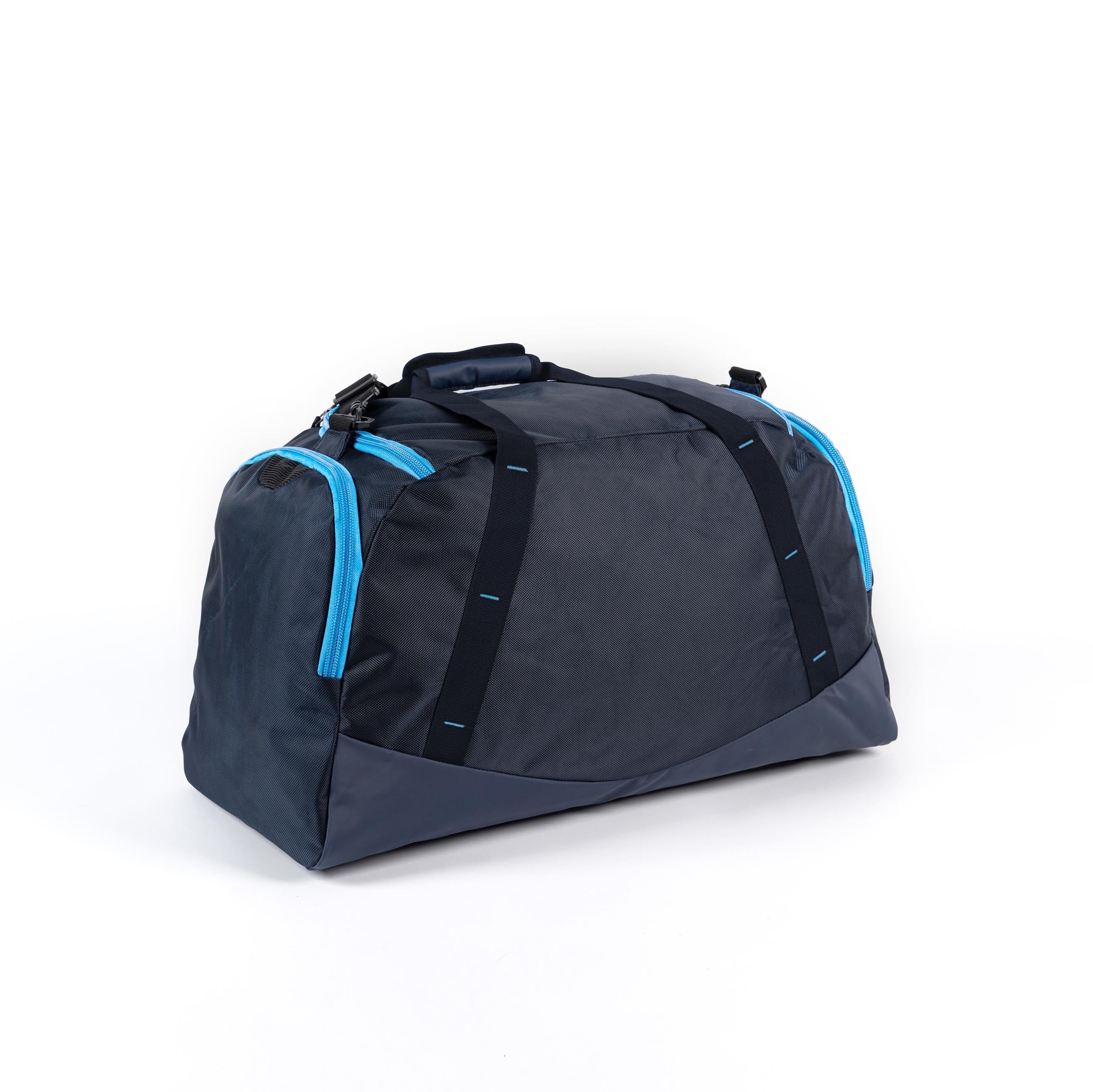 Club V4 Players Holdall - Image 9